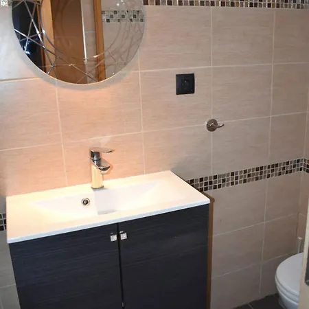 Hébergement de vacances Lorely Homes - Disneyland 14 Min - Free Parking Montévrain