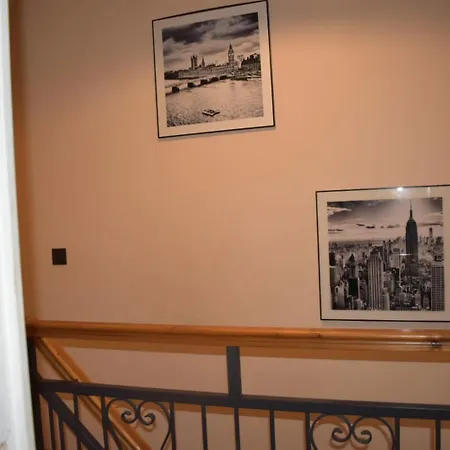 Lorely Homes - Disneyland 14 Min - Free Parking Hébergement de vacances Montévrain